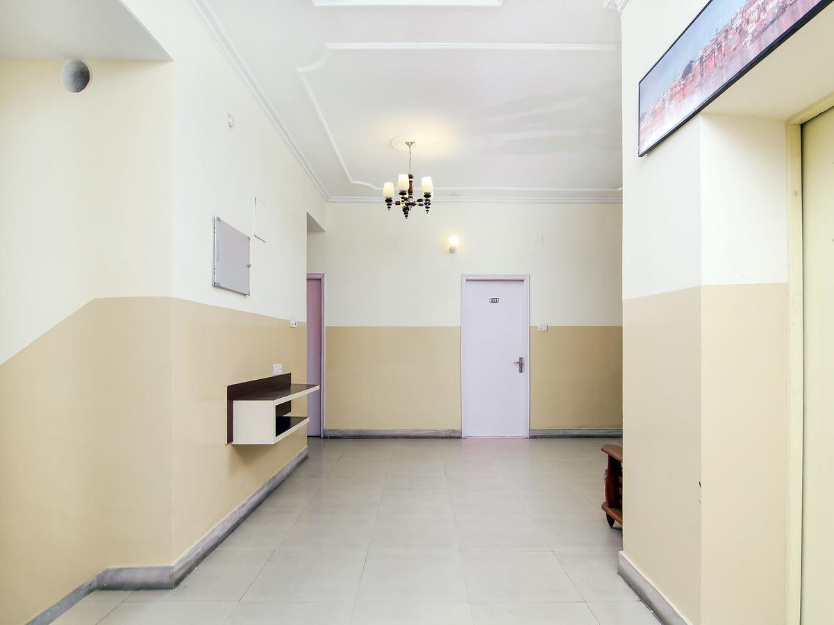 Oyo 14345 Hotel Panchsheel Varanasi Exteriör bild